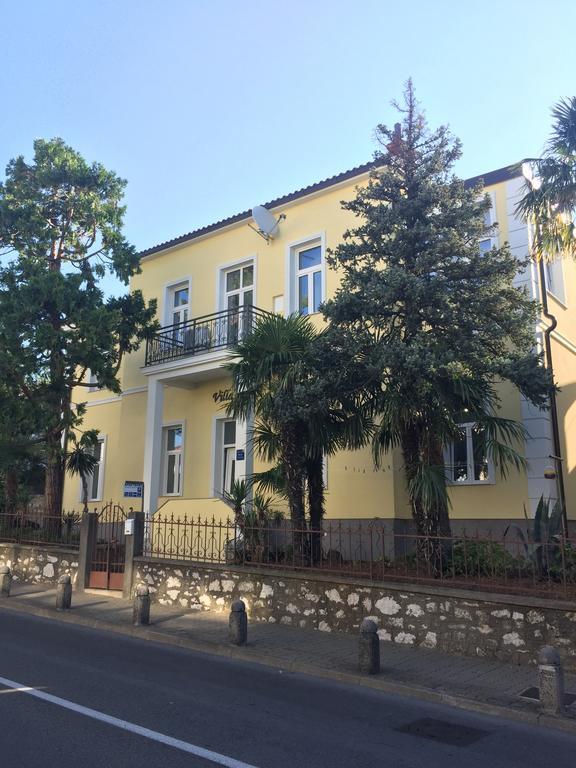 Villa Ana Crikvenica Buitenkant foto